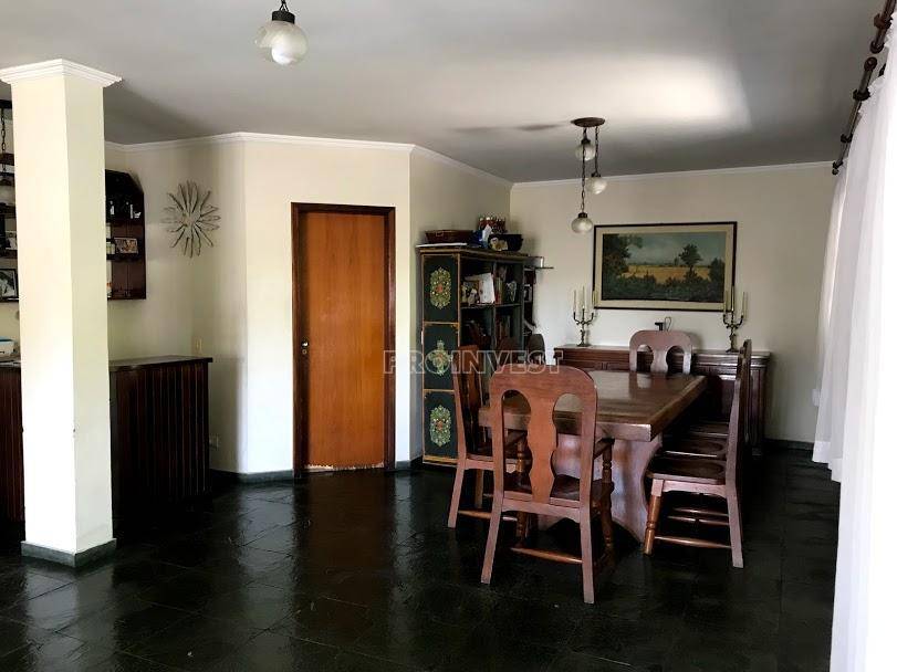 Casa à venda com 3 quartos, 340m² - Foto 10