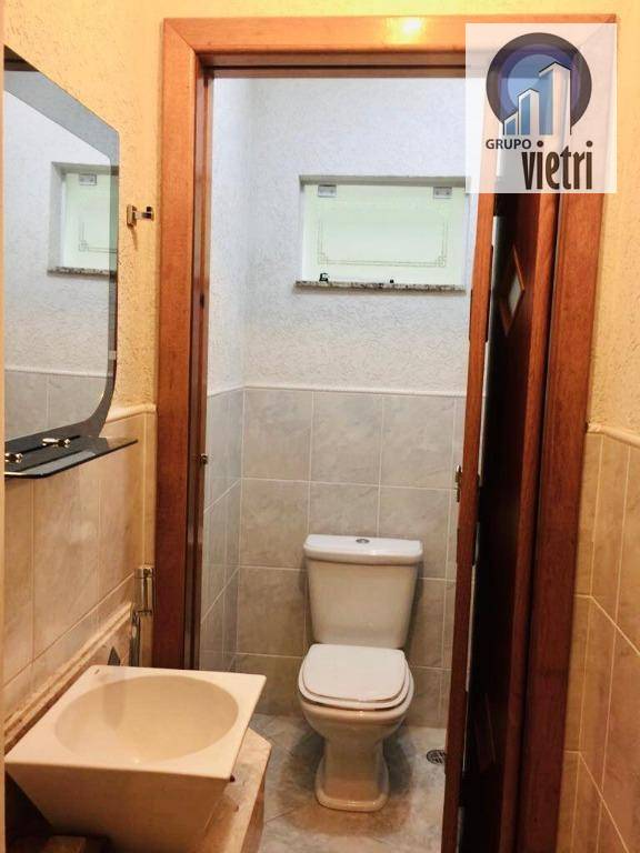 Sobrado à venda com 3 quartos, 240m² - Foto 6