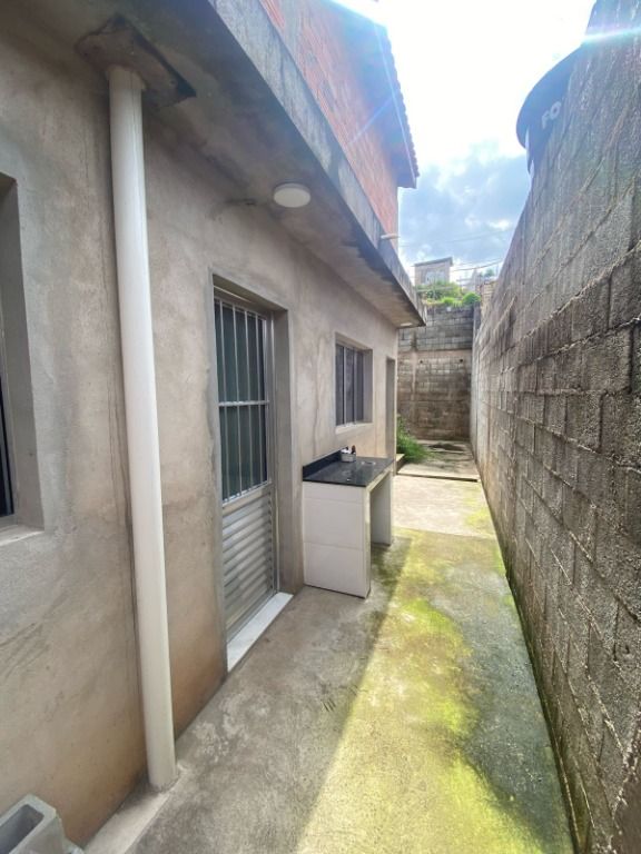 Sobrado à venda com 2 quartos, 143m² - Foto 5