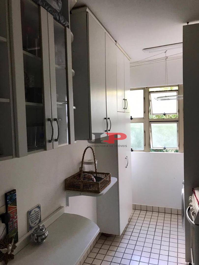 Apartamento à venda com 3 quartos, 64m² - Foto 11