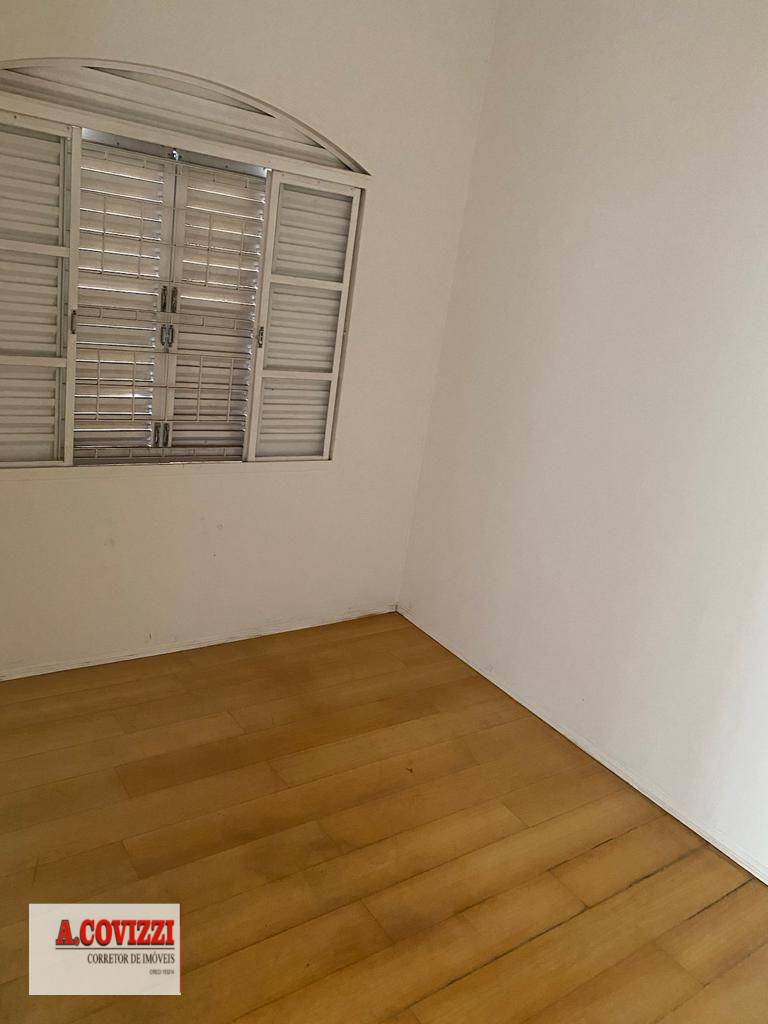 Casa à venda com 3 quartos, 90m² - Foto 4