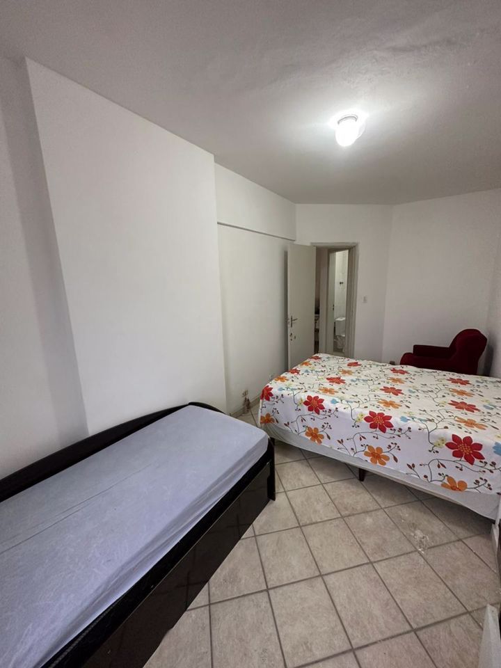 Apartamento à venda com 1 quarto, 50m² - Foto 8