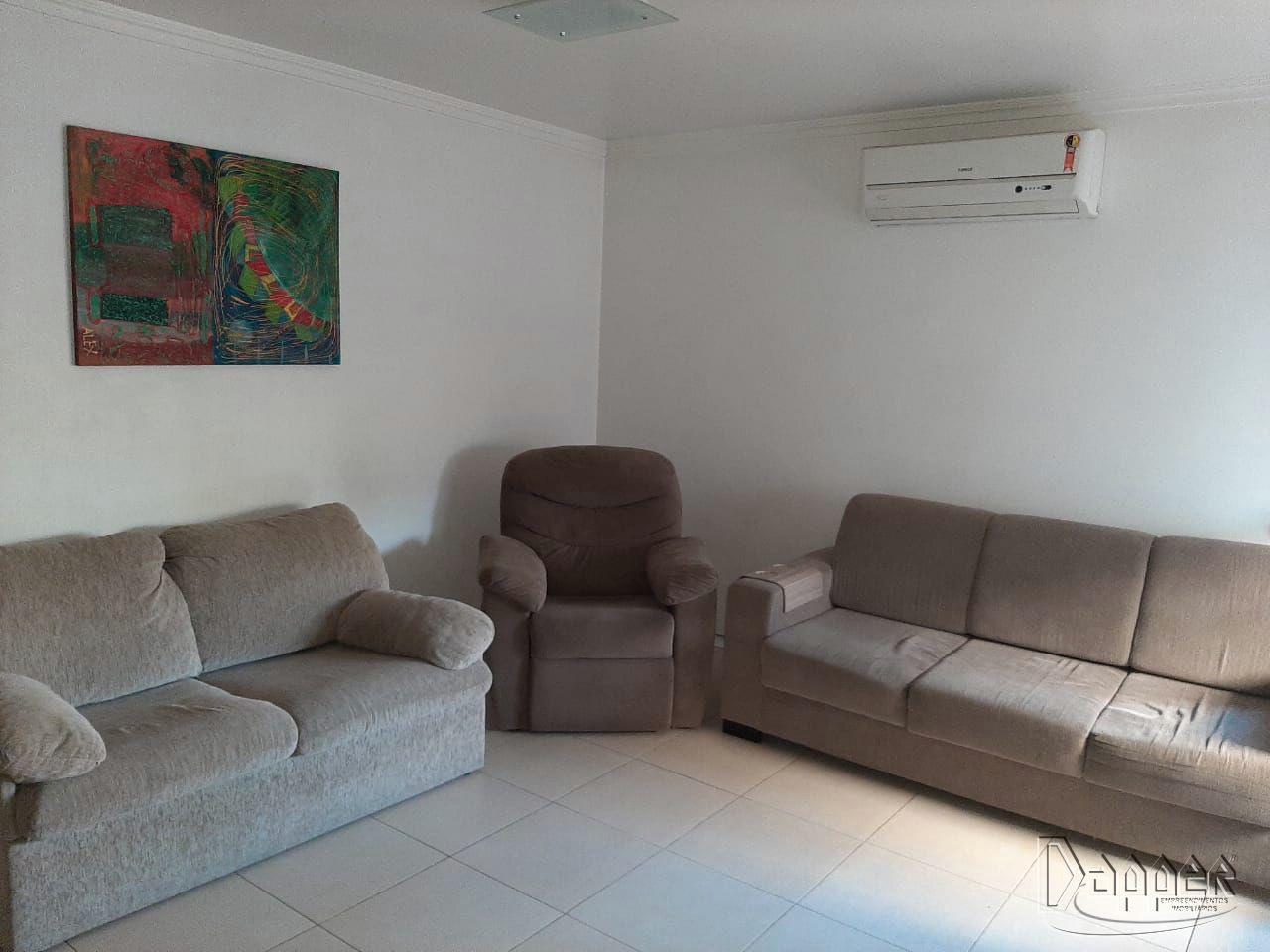 Casa à venda com 3 quartos, 119m² - Foto 2