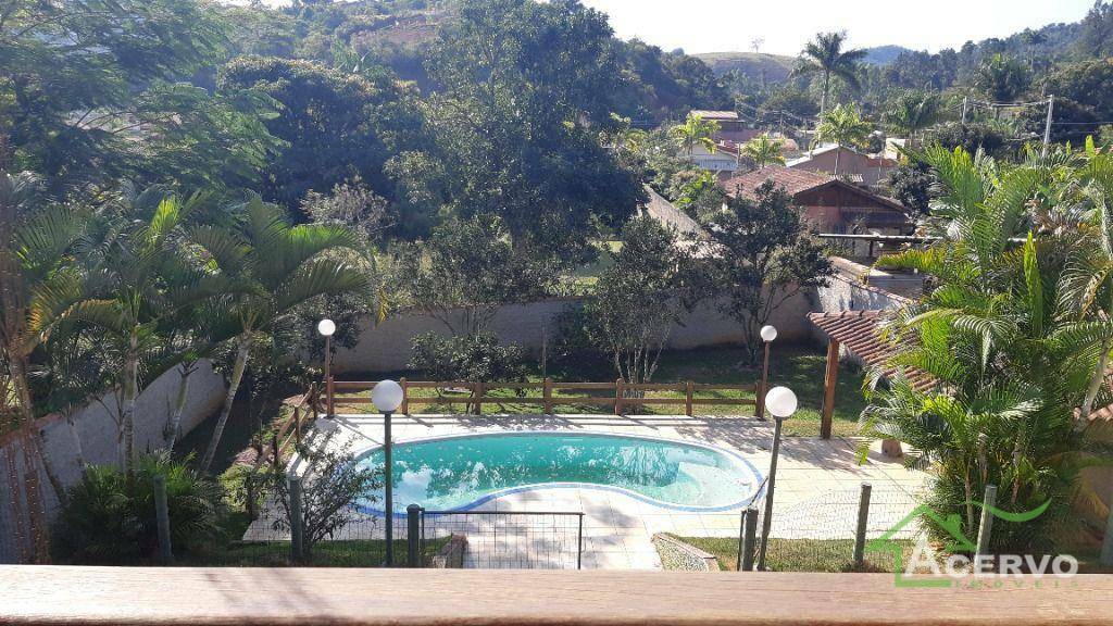 Casa de Condomínio à venda com 4 quartos, 278m² - Foto 3