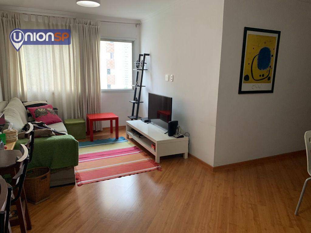 Apartamento à venda com 3 quartos, 119m² - Foto 1