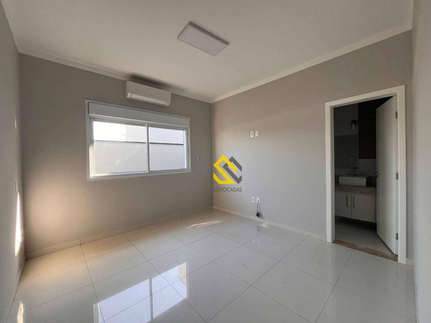 Casa de Condomínio para alugar com 3 quartos, 280m² - Foto 13