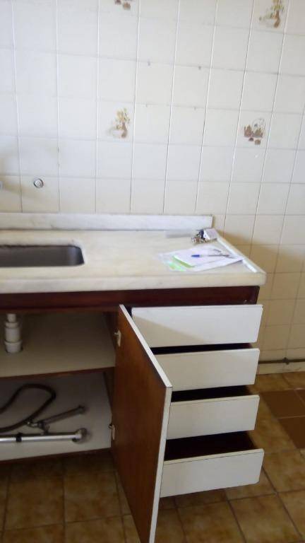 Apartamento para alugar com 2 quartos, 70m² - Foto 64