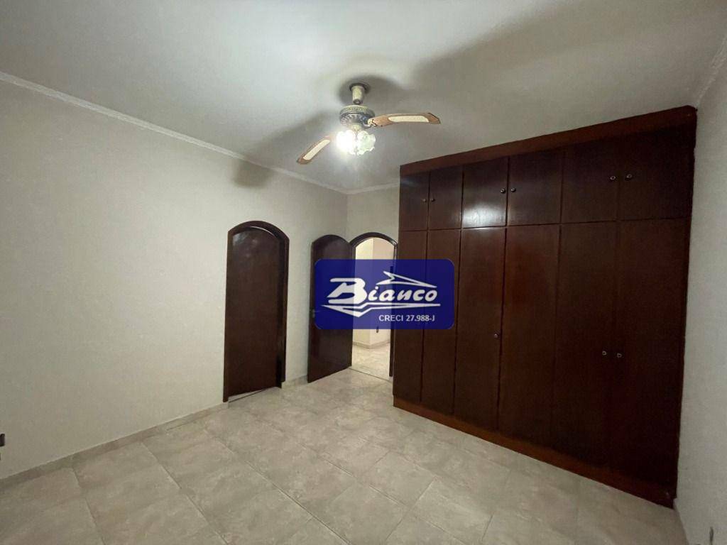 Sobrado à venda com 6 quartos, 550m² - Foto 17