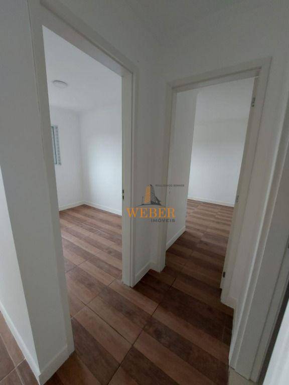 Apartamento à venda com 2 quartos, 47m² - Foto 3