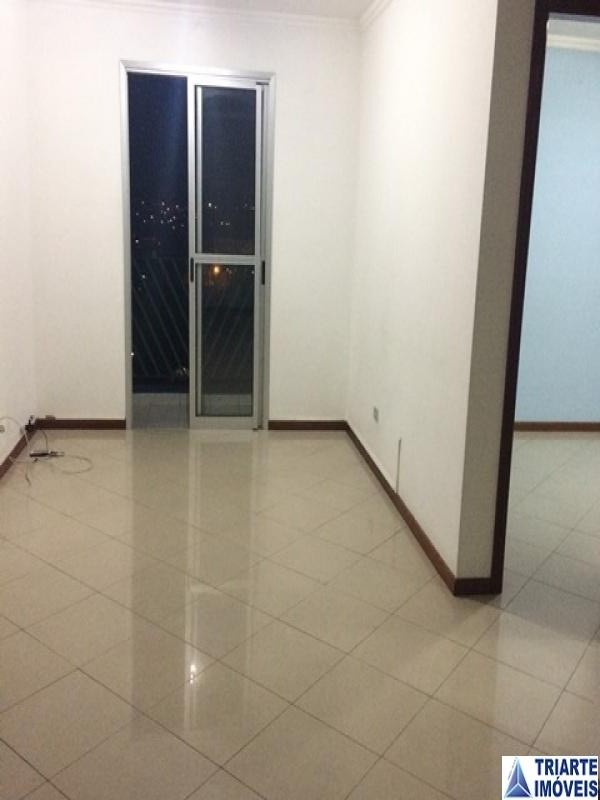 Apartamento para alugar com 2 quartos, 65m² - Foto 1