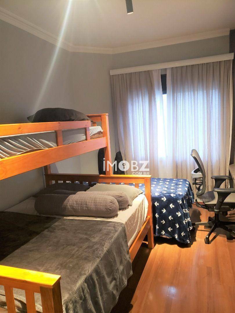 Apartamento à venda com 3 quartos, 232m² - Foto 28