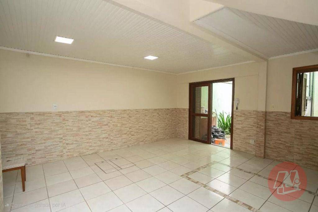Casa para alugar com 4 quartos, 220m² - Foto 32