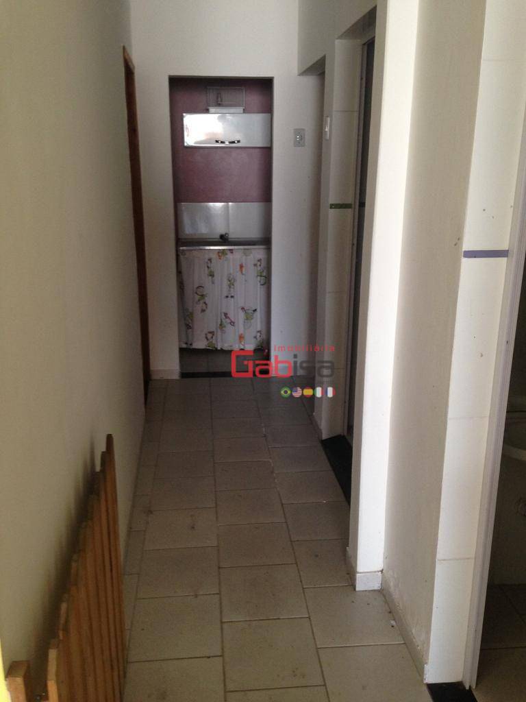 Casa à venda e aluguel com 3 quartos, 225m² - Foto 15