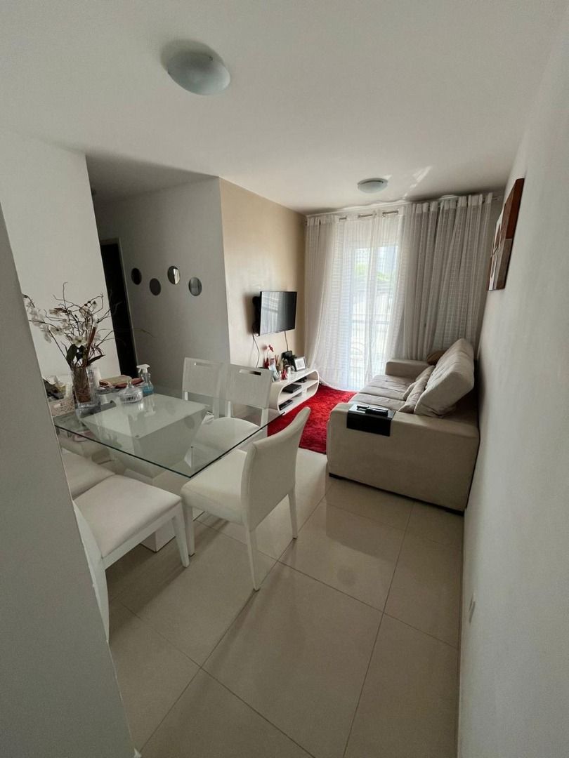 Apartamento à venda com 2 quartos, 48m² - Foto 2