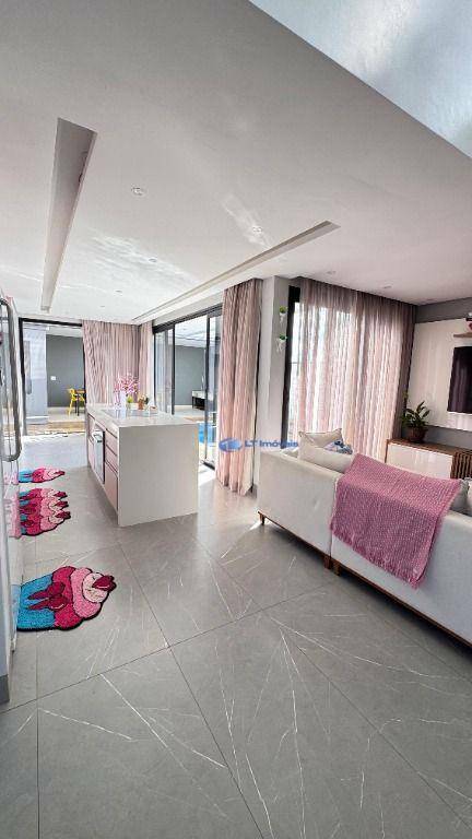 Sobrado à venda com 3 quartos, 211m² - Foto 8