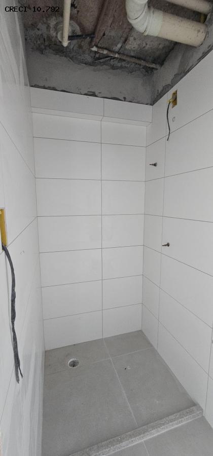 Apartamento à venda com 2 quartos, 58m² - Foto 17