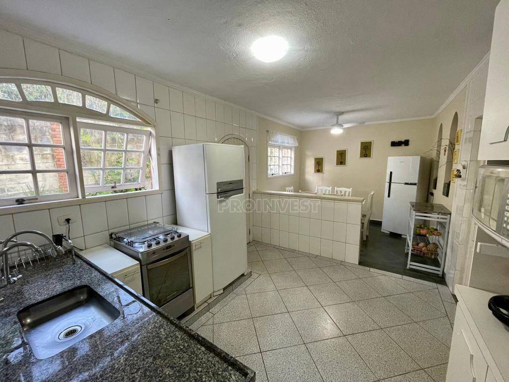 Casa de Condomínio à venda com 4 quartos, 400m² - Foto 10