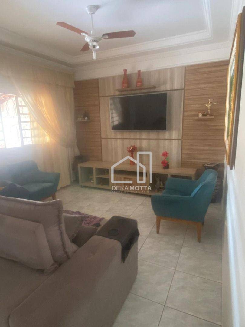 Casa à venda com 4 quartos, 212m² - Foto 6