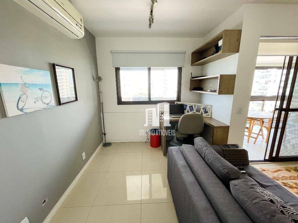 Apartamento à venda com 2 quartos, 75m² - Foto 11