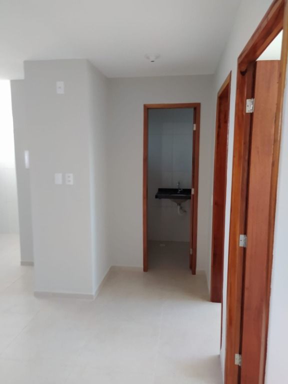 Apartamento para alugar com 2 quartos, 37m² - Foto 13