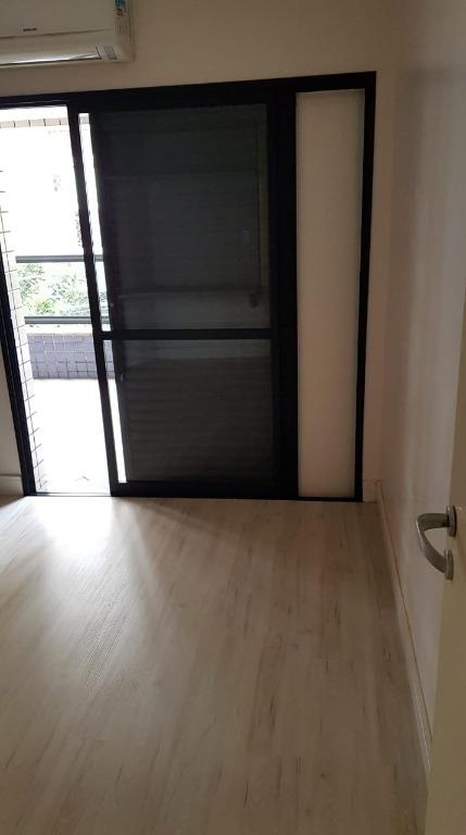 Apartamento à venda com 3 quartos, 110m² - Foto 13