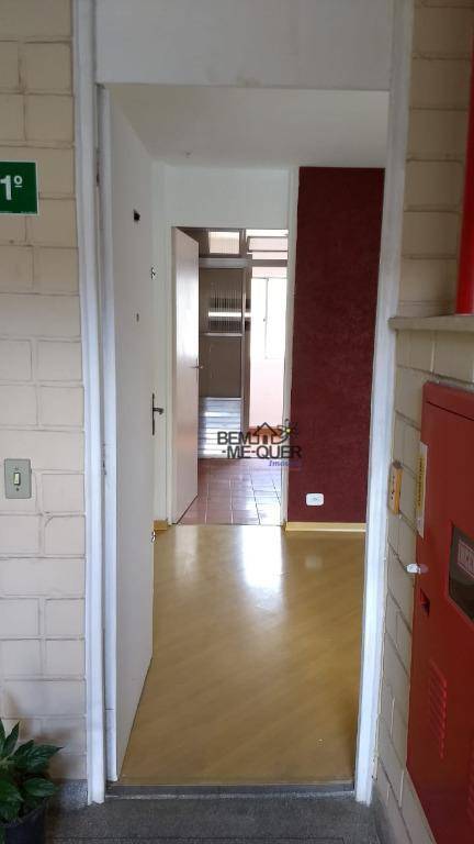 Apartamento à venda com 2 quartos, 60m² - Foto 13