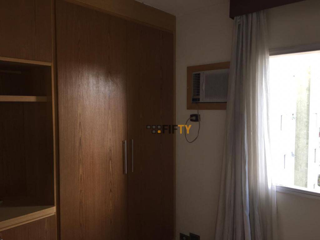 Apartamento à venda com 2 quartos, 43m² - Foto 13