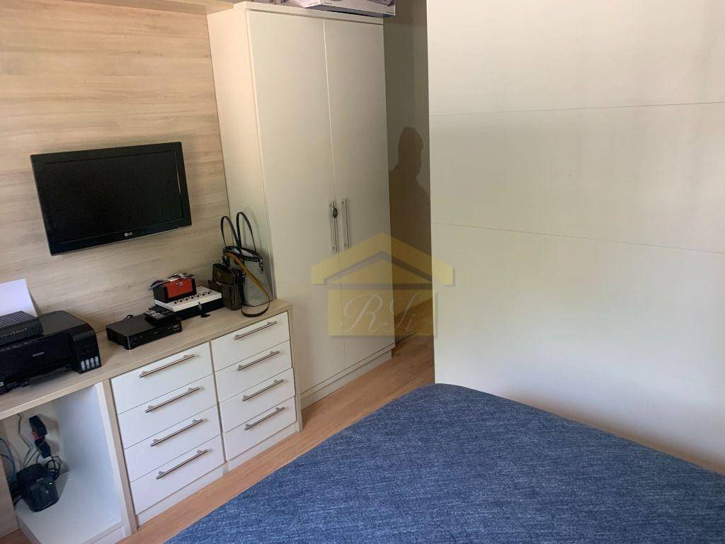 Sobrado à venda com 3 quartos, 222m² - Foto 24