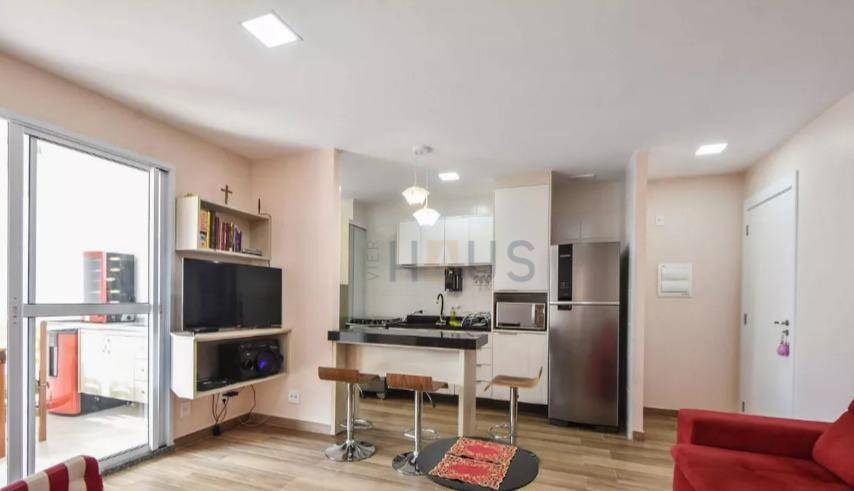 Apartamento à venda com 2 quartos, 61m² - Foto 2