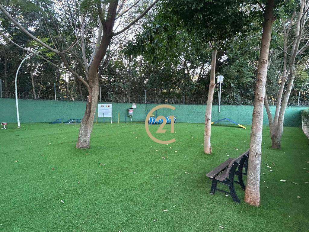 Casa de Condomínio à venda e aluguel com 3 quartos, 278m² - Foto 37