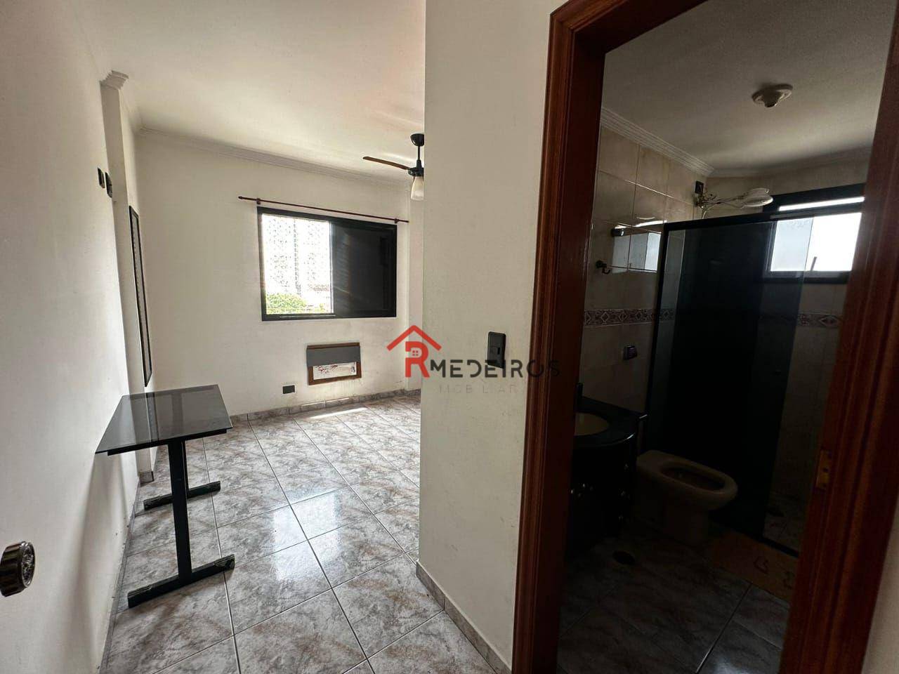 Apartamento à venda com 2 quartos, 62m² - Foto 5