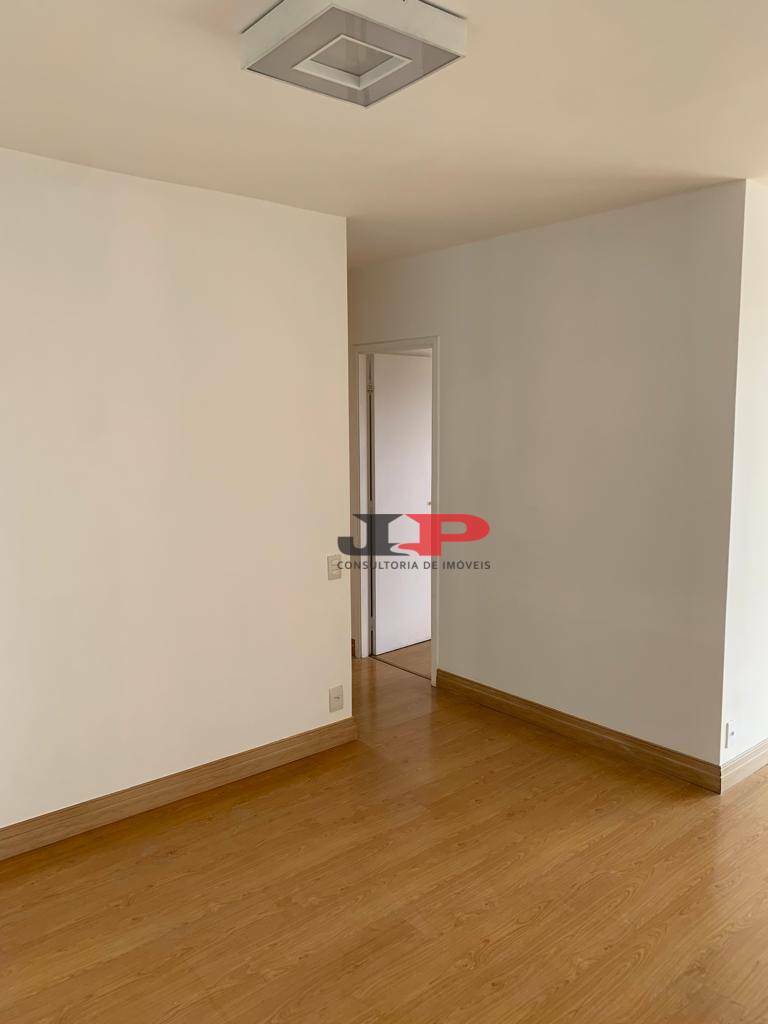 Apartamento para alugar com 2 quartos, 55m² - Foto 9