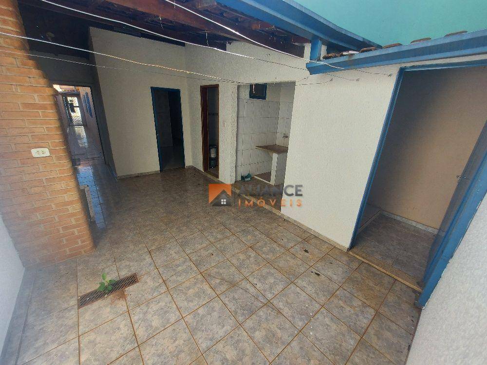 Casa à venda com 2 quartos, 125M2 - Foto 18