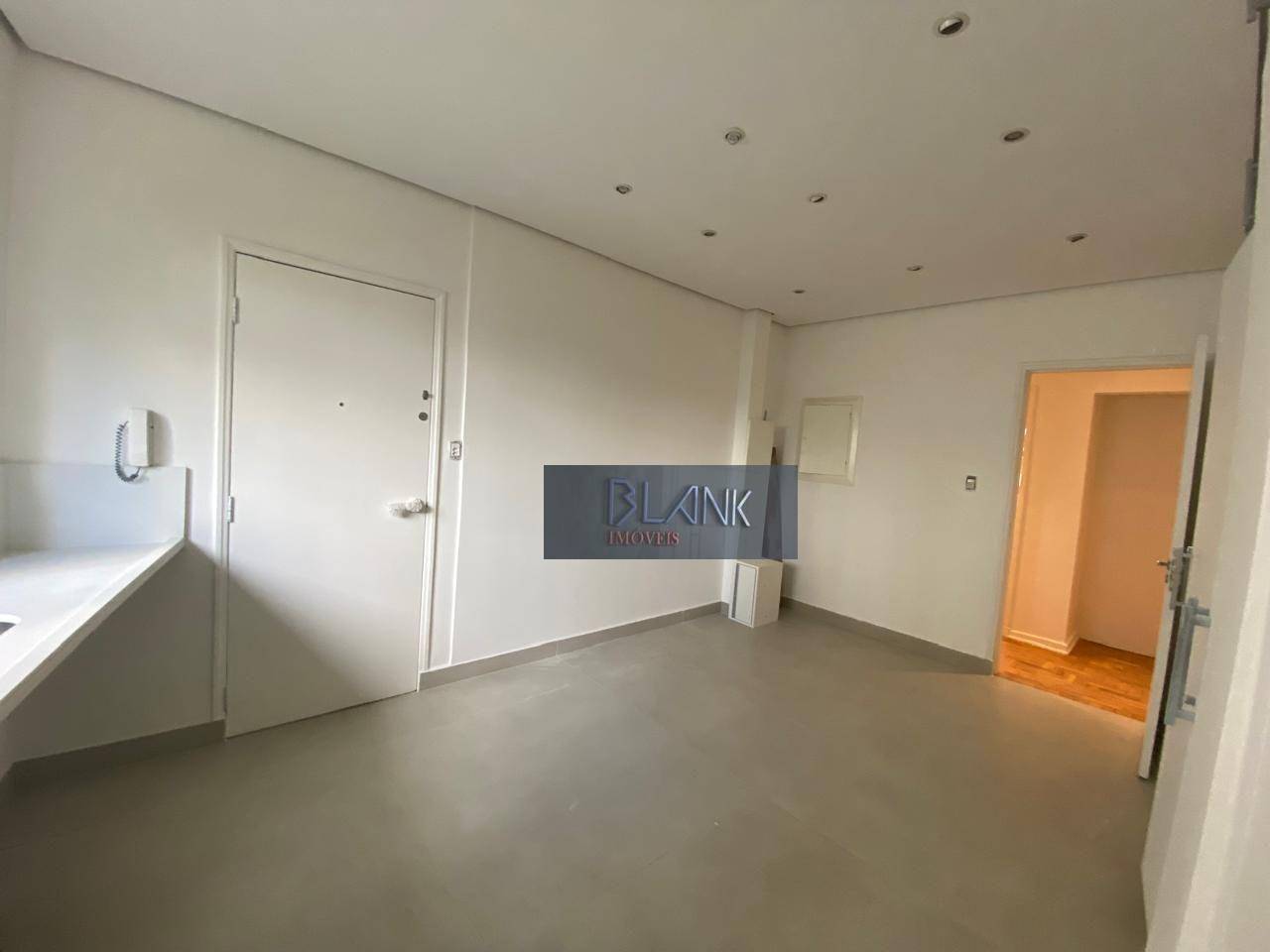 Apartamento à venda com 3 quartos, 187m² - Foto 34