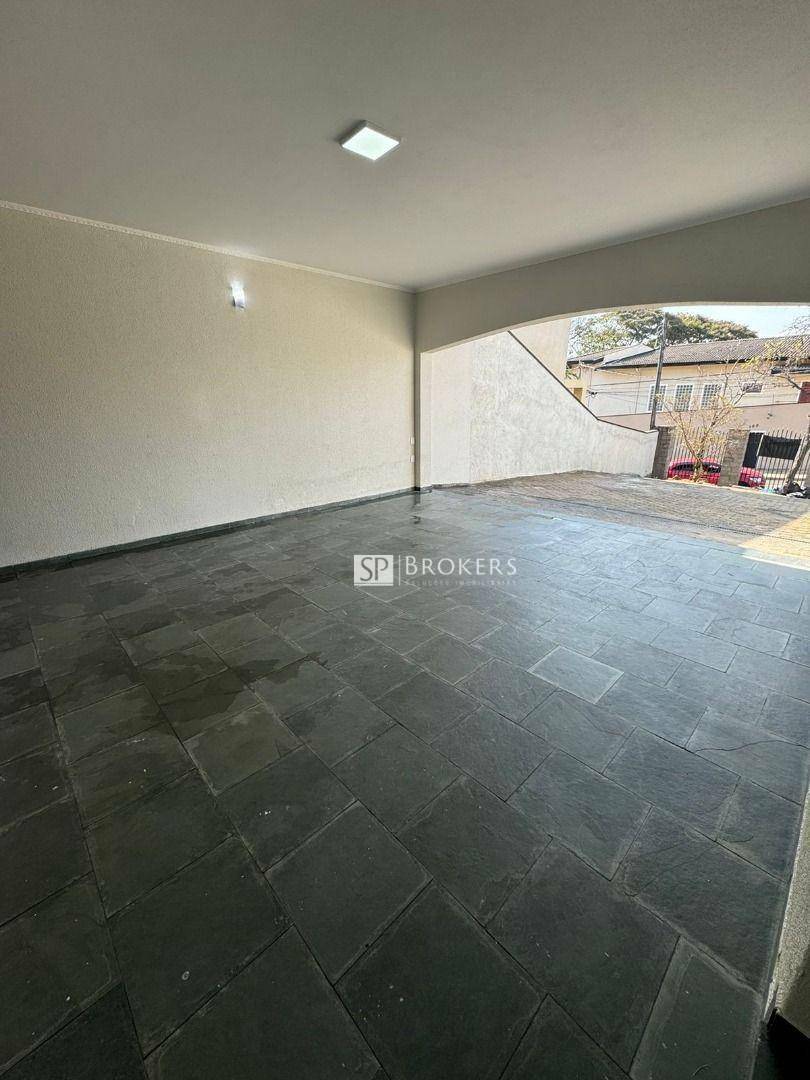 Casa à venda com 3 quartos, 199m² - Foto 3