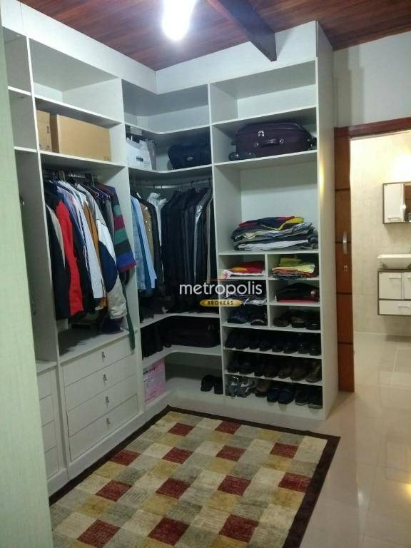 Sobrado à venda com 3 quartos, 300m² - Foto 18