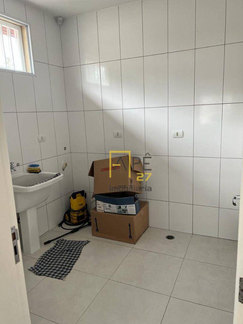 Casa à venda com 3 quartos, 270m² - Foto 17