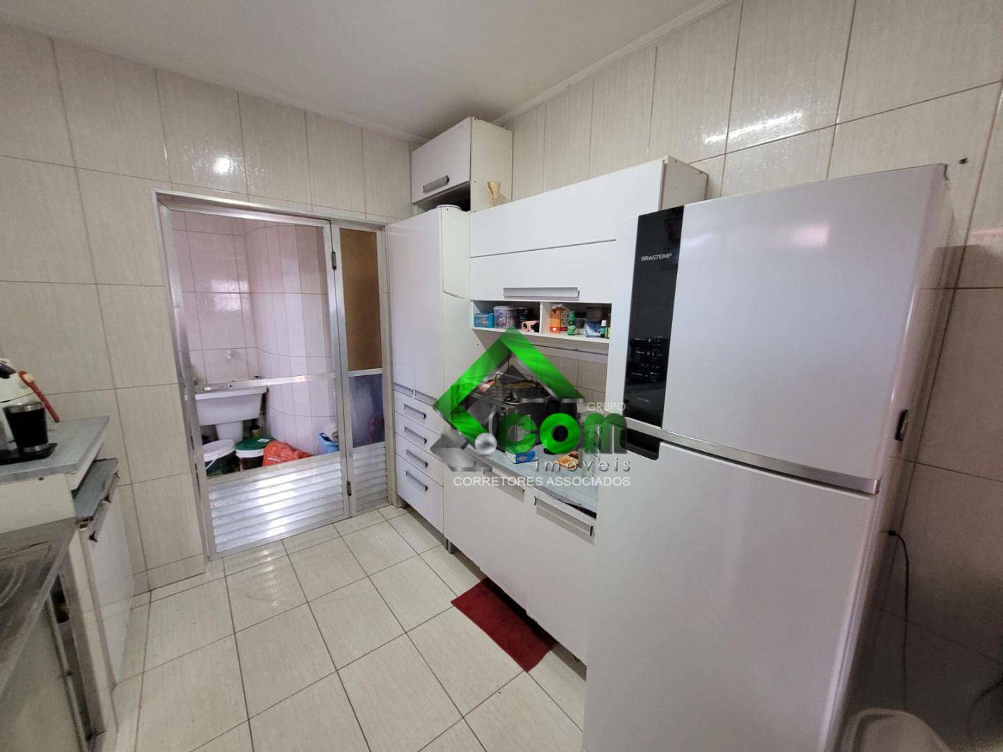 Casa à venda com 4 quartos, 110m² - Foto 44