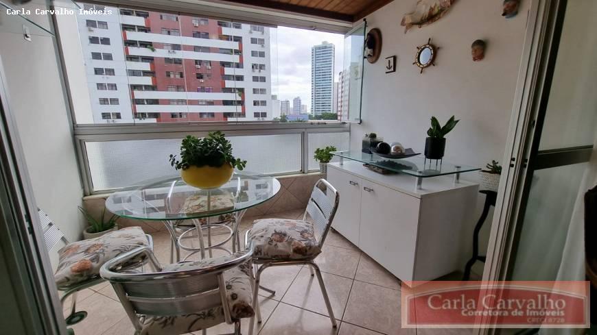 Apartamento à venda com 3 quartos, 110m² - Foto 1