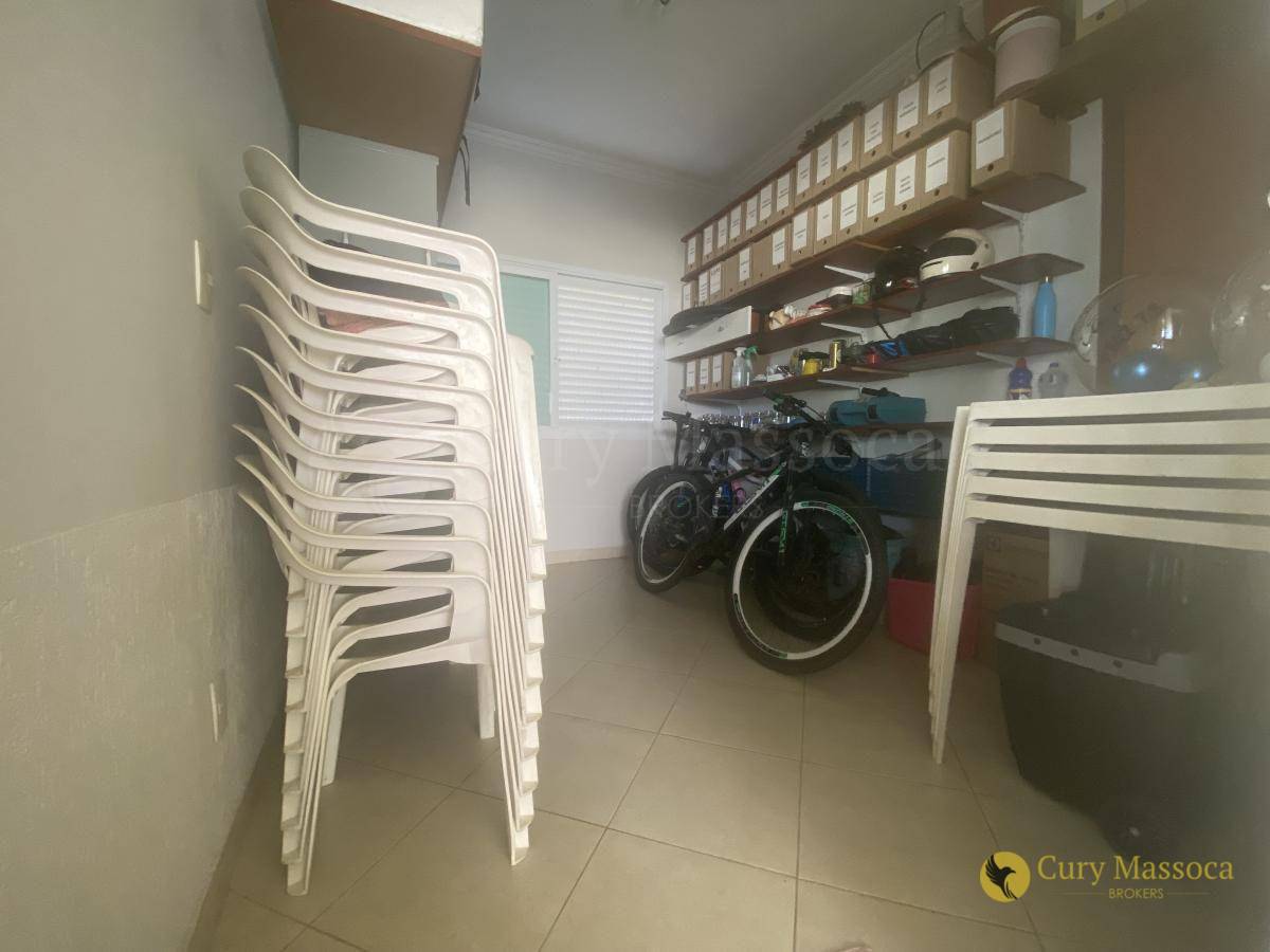 Casa de Condomínio à venda com 3 quartos, 380m² - Foto 22