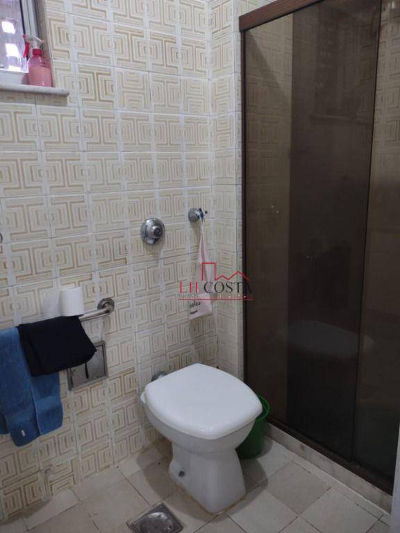 Apartamento à venda com 2 quartos, 75m² - Foto 17