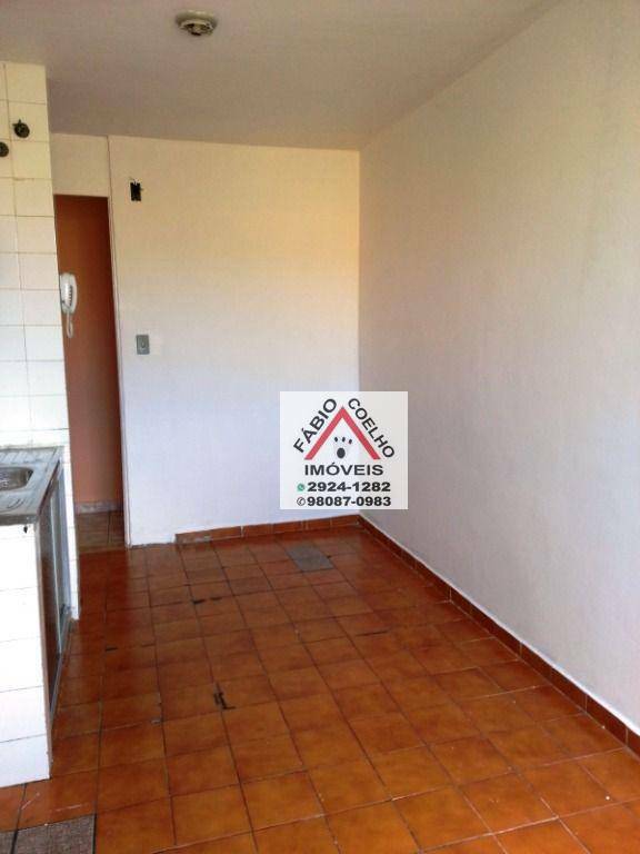 Apartamento à venda com 2 quartos, 65m² - Foto 16