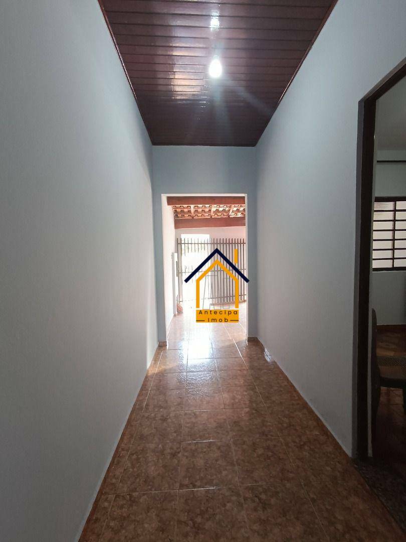Casa à venda com 2 quartos, 60m² - Foto 11