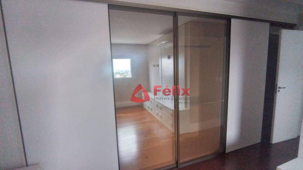 Apartamento à venda com 3 quartos, 162m² - Foto 27