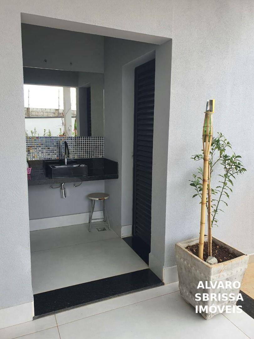 Casa de Condomínio à venda com 4 quartos, 283m² - Foto 5