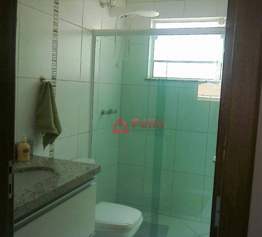 Sobrado à venda com 3 quartos, 212m² - Foto 18