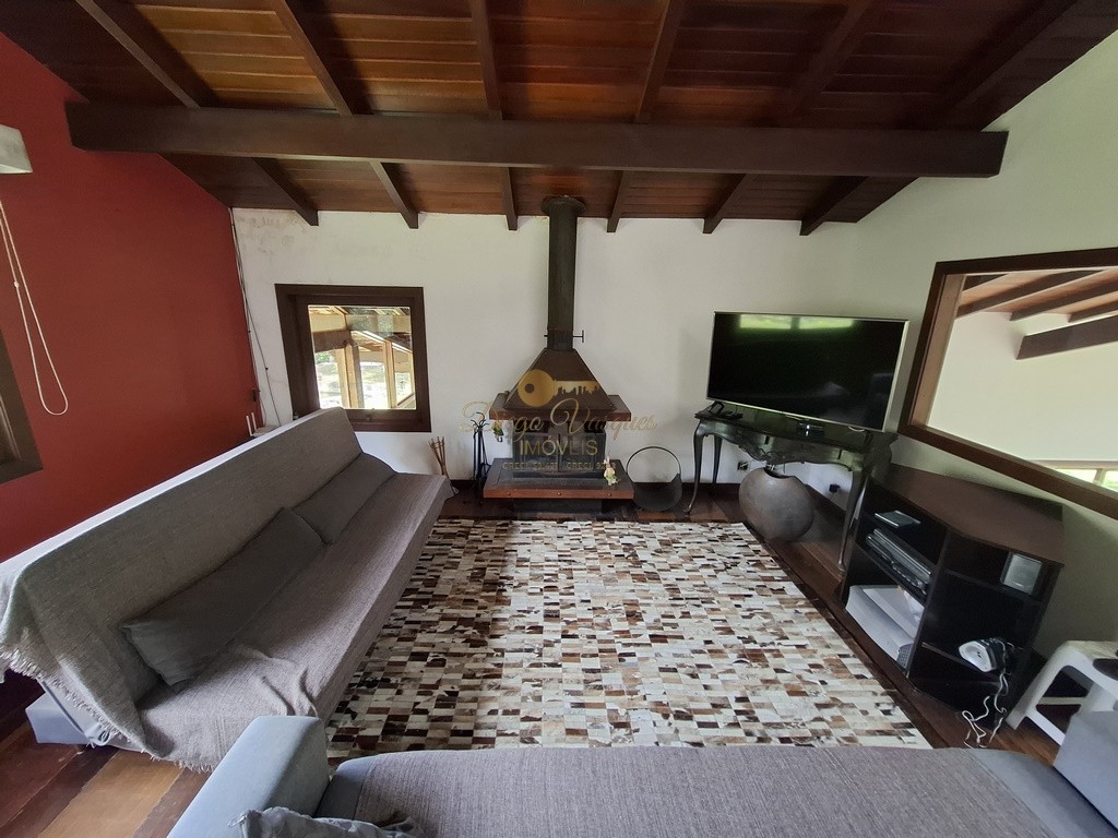 Casa à venda com 7 quartos, 3700m² - Foto 18