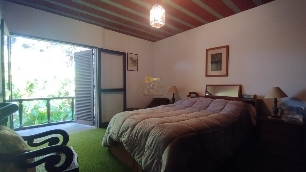 Casa à venda com 5 quartos, 2600m² - Foto 33