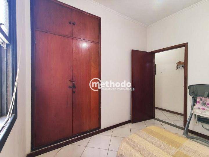 Casa à venda com 3 quartos, 200m² - Foto 11