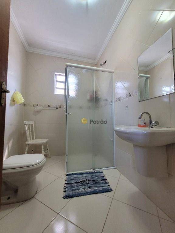 Sobrado à venda com 3 quartos, 225m² - Foto 31